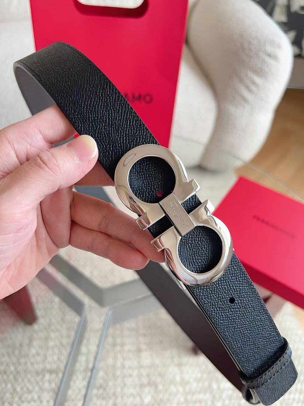 ✨Salvatore Ferragamo Gancini Buckle Black Leather Belt
